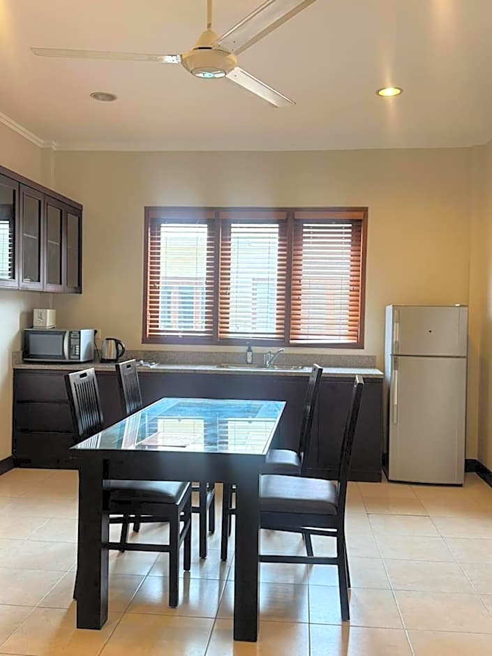 Kuta Town House Apartments
