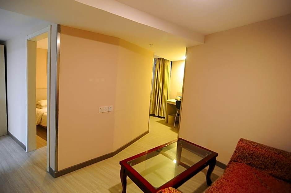 Elan Inn Suzhou Xinqu Heshan Metro Station