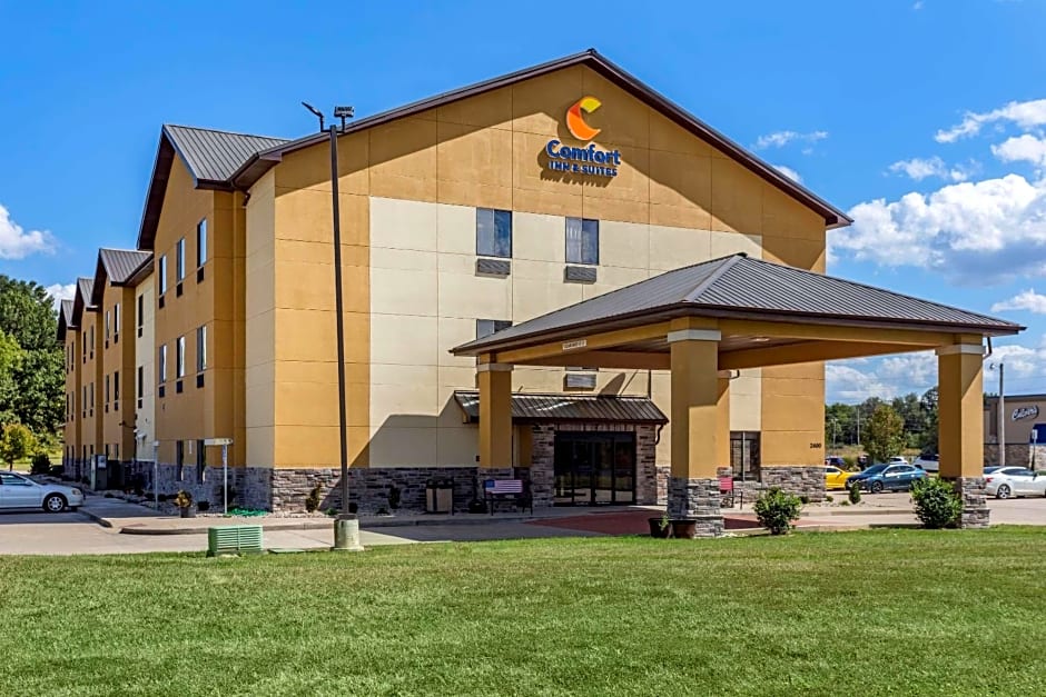 Comfort Inn & Suites Carbondale University Area