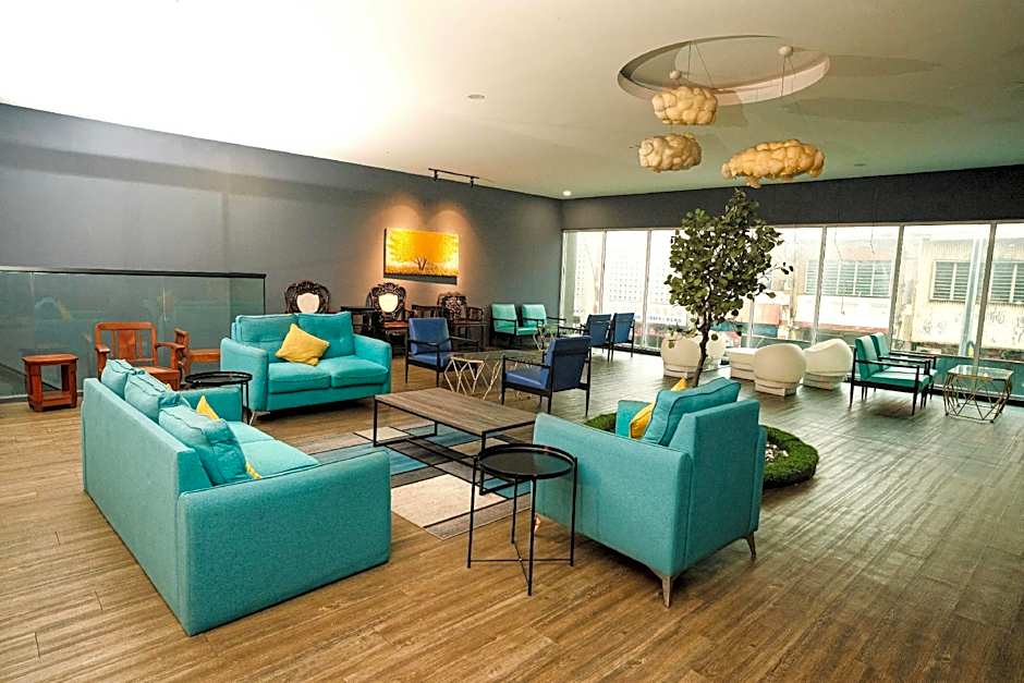 Palette Georgetown Formerly WoW Hotel