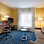 Fairfield Inn & Suites by Marriott Lancaster East at The Outlets