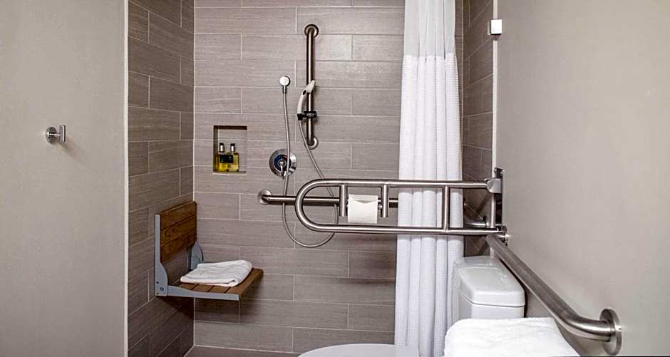 The Rushmore Hotel & Suites; BW Premier Collection