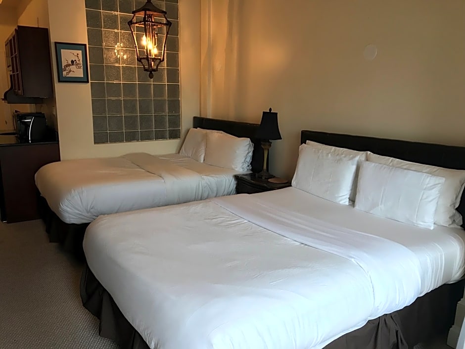 The Columbia Inn at Peralynna Manor