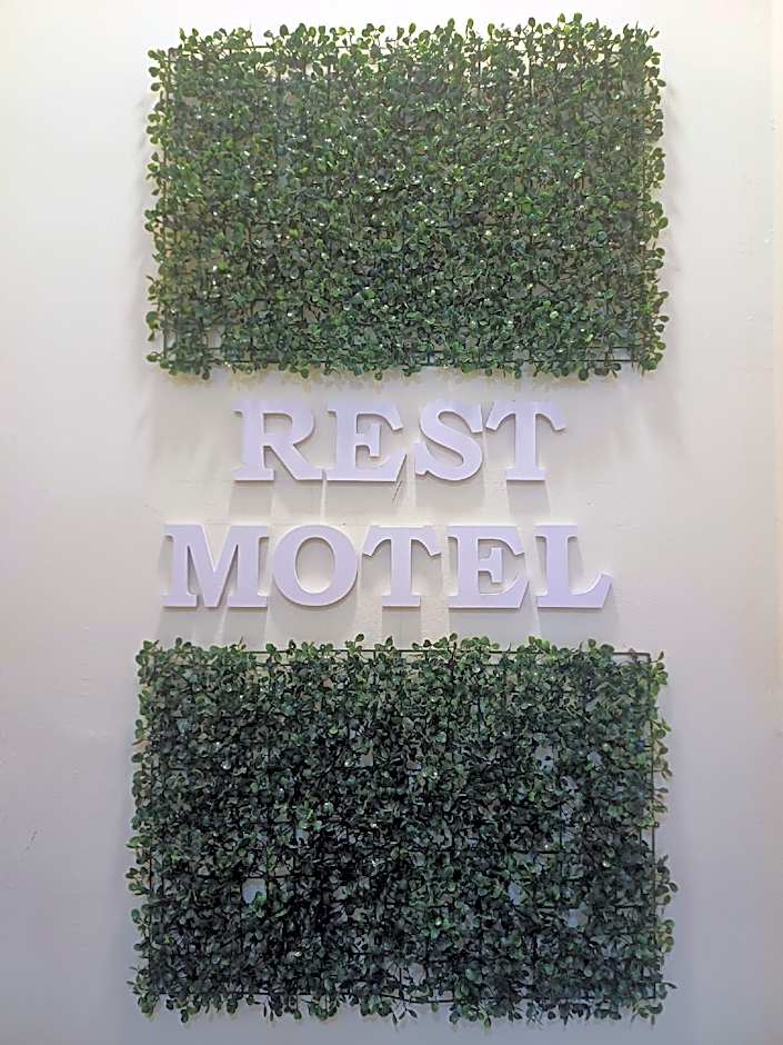 Rest Motel