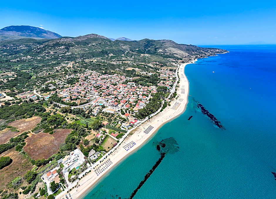 Dionysios Studios & Apartments