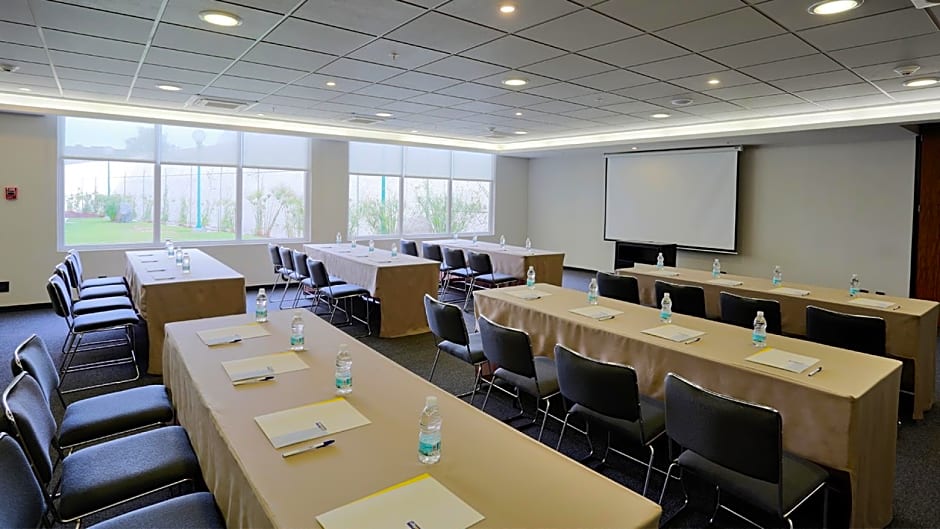 City Express by Marriott Tijuana Insurgentes