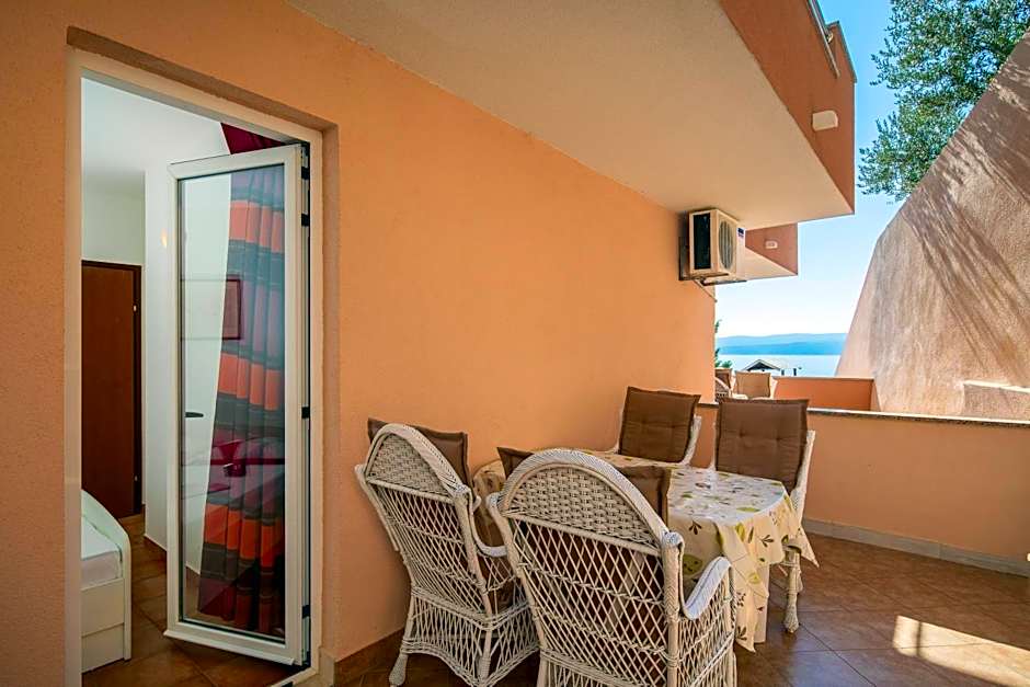 Adriatic Blue Apartments