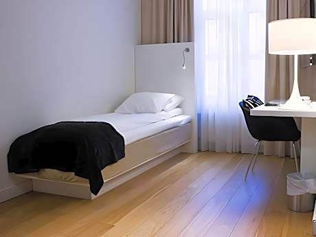 Standard Double Room Smoking