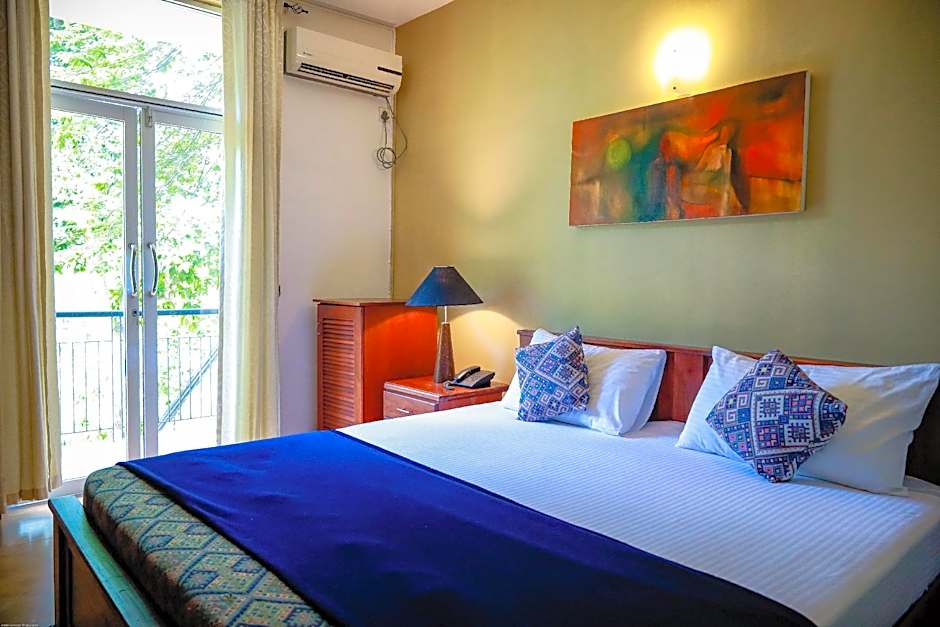 Funk Bunk Inn - Bed & Breakfast