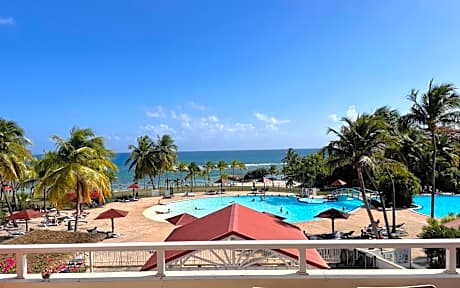 Sur la Plage - Club Sainte-Anne