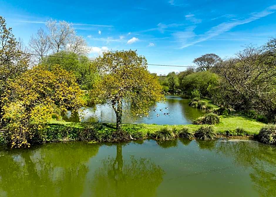 Meadow Lakes Holiday Park