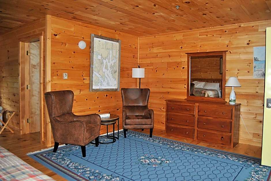 The Eggemoggin Reach Inn