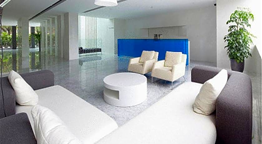 Yuwa Hotel