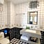 LePont Cat Ba Bungalow