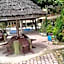 Pandu Lakeside Parapat Hotel