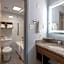 Best Western Plus St. Louis West-Westport