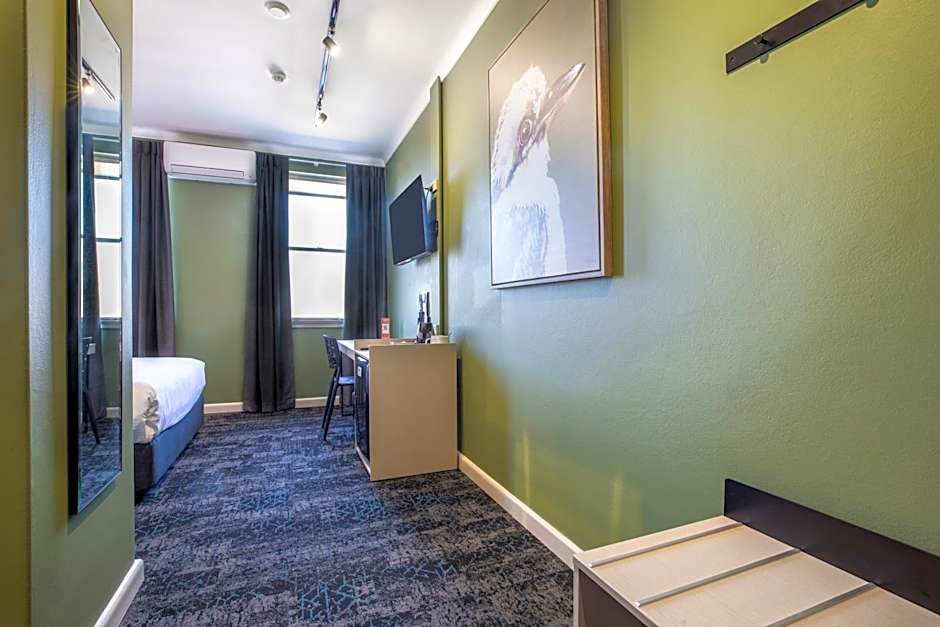 Nightcap at Pritchards Hotel