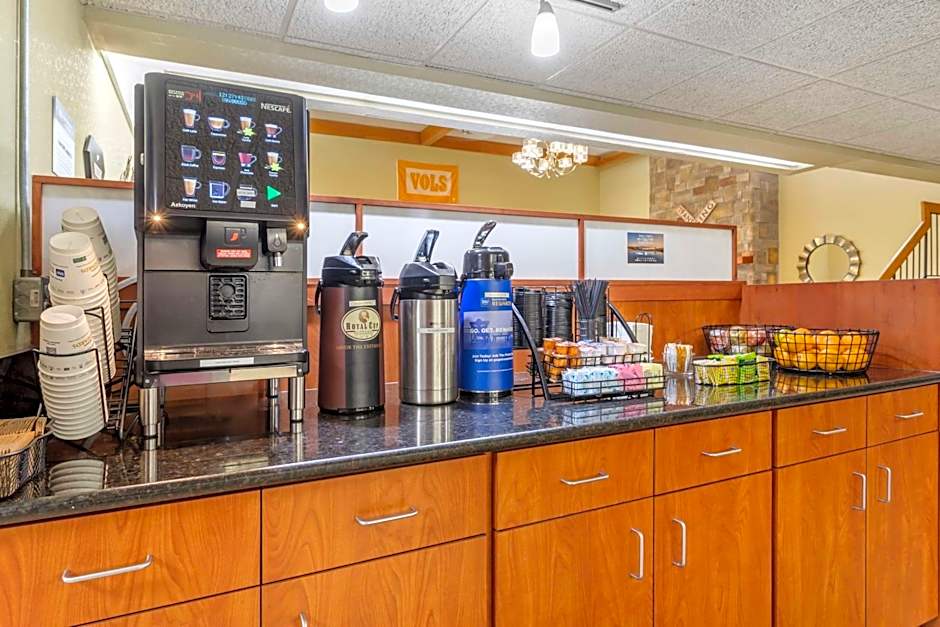 Best Western Plus Knoxville Cedar Bluff