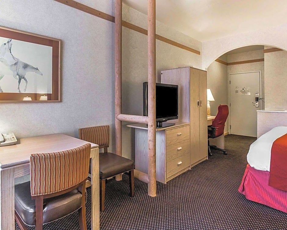 Quality Suites Moab near Arches National Park