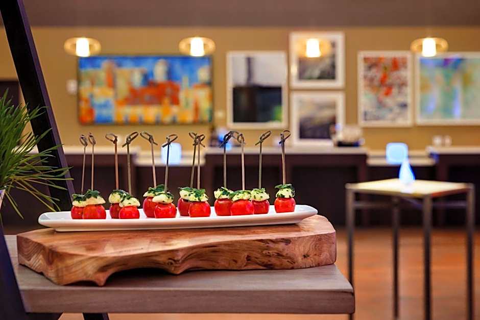 The Royal Sonesta Minneapolis Downtown
