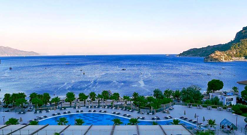 Turunc Premium Hotel