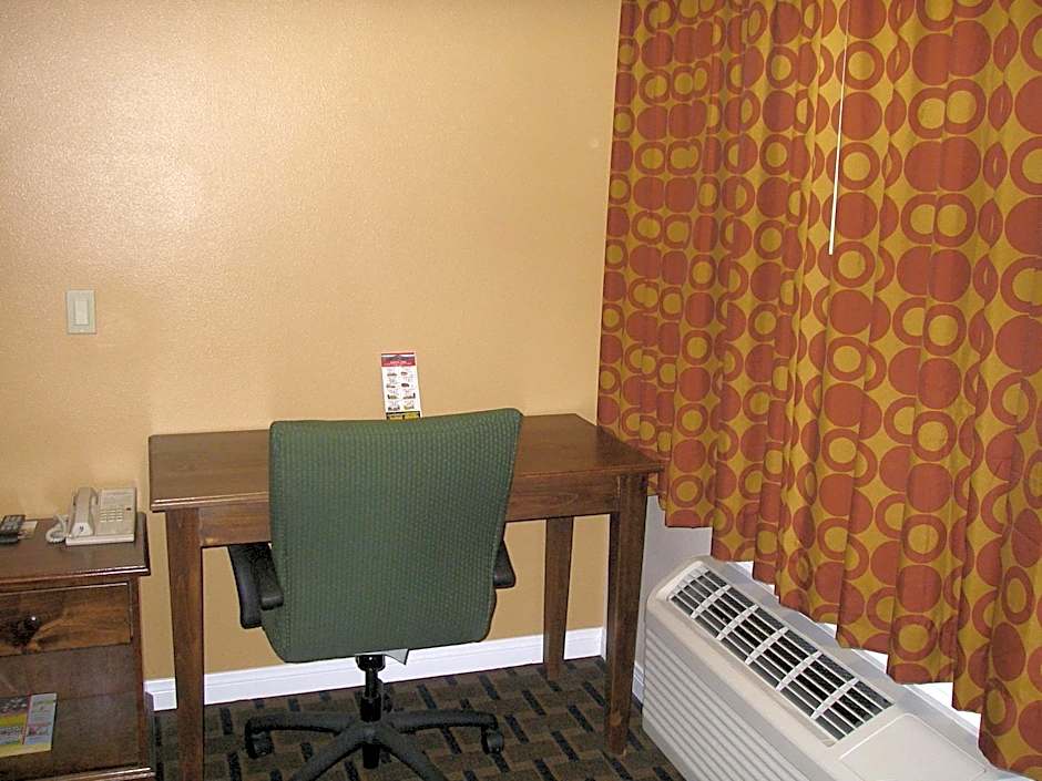 Fullerton Lodge