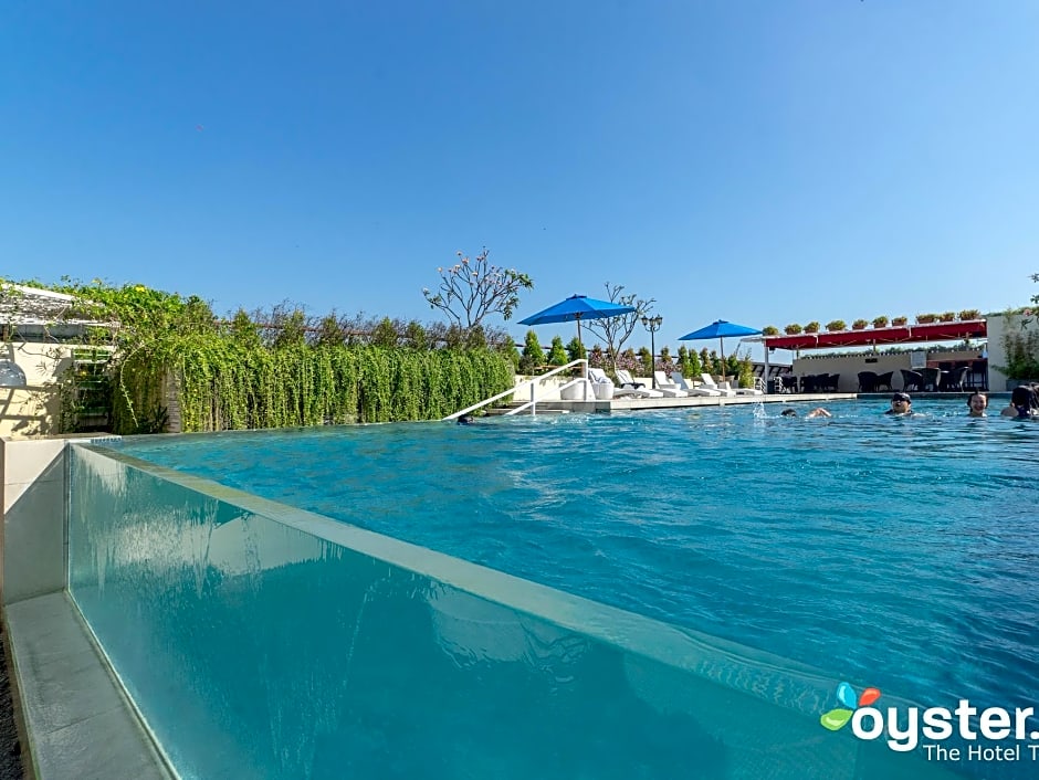 Atanaya Kuta Bali
