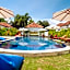 Nomada Villas - Giant Pool - Private Kitchen - Free Gym Access - Up to 40Mbps WiFi