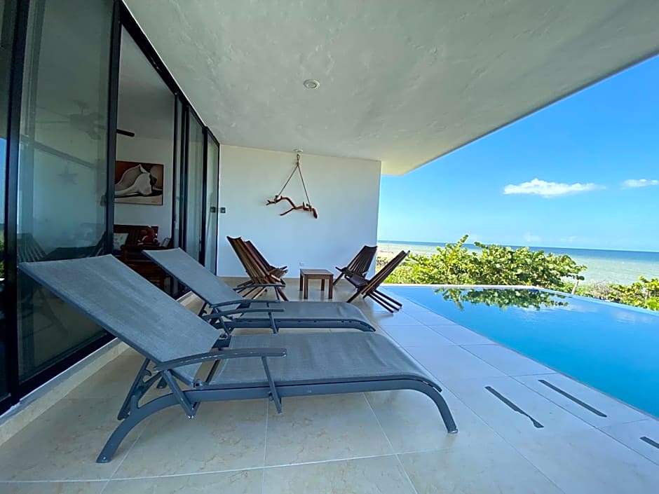 Escape to Paradise, Minimalist 4-BR Beachfront, 300 Mbps with amazing views
