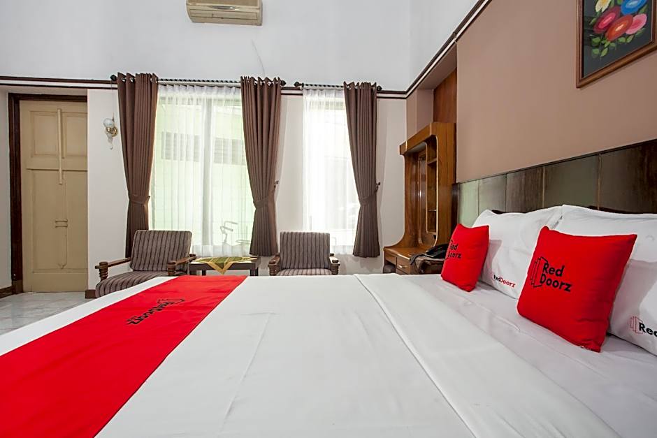 RedDoorz near Balai Kota Malang