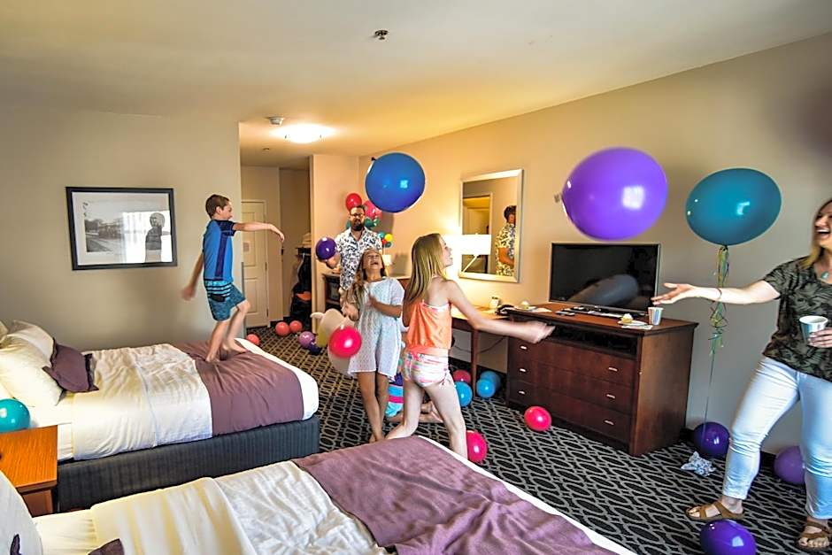 Bluemont Hotel