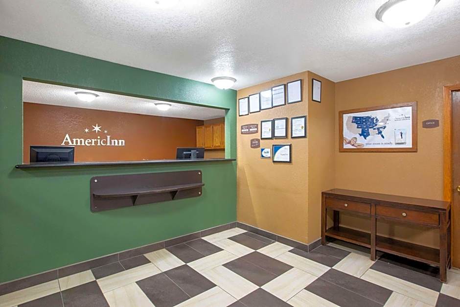 AmericInn by Wyndham Council Bluffs