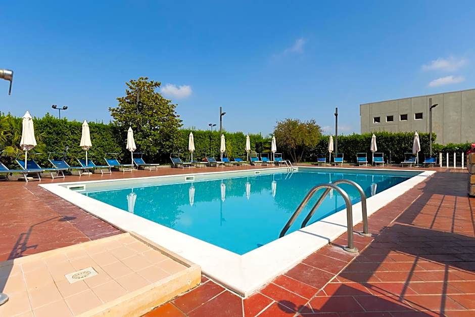 Novotel Caserta Sud
