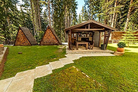 Monastery 2 Aparthotel