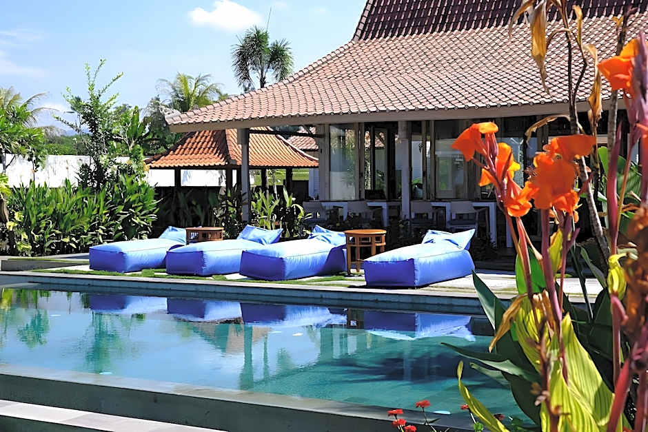 Wide Sands Beach Retreat