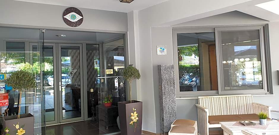 Delfini Hotel