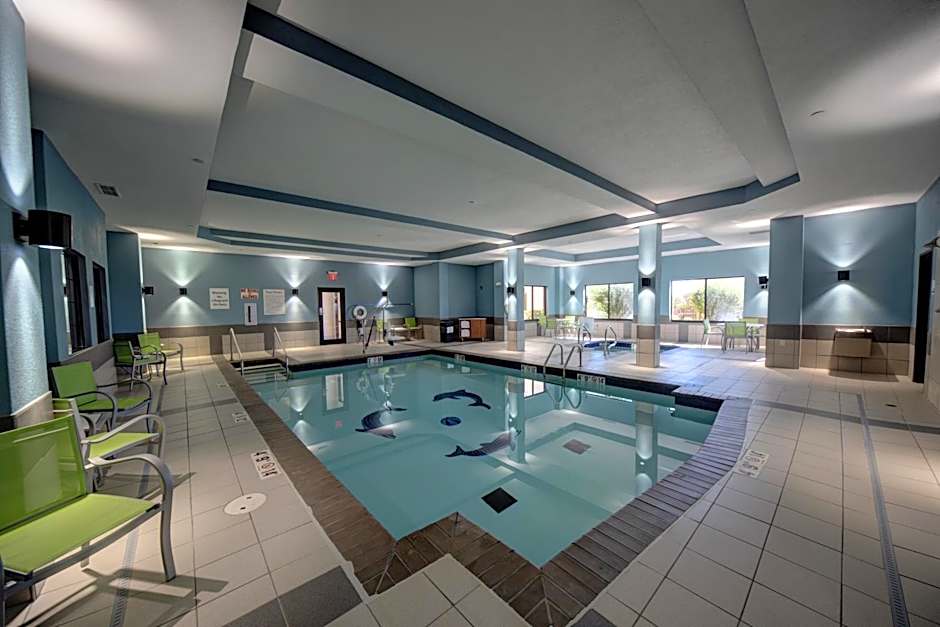 Holiday Inn Express & Suites Oklahoma City West-Yukon by IHG