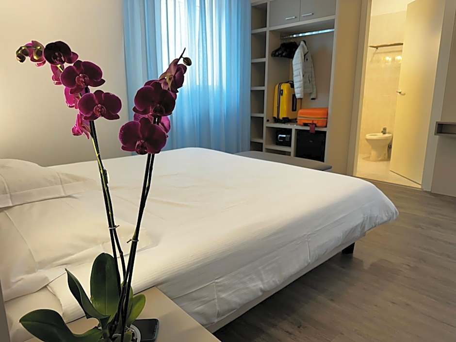 Hotel Etna