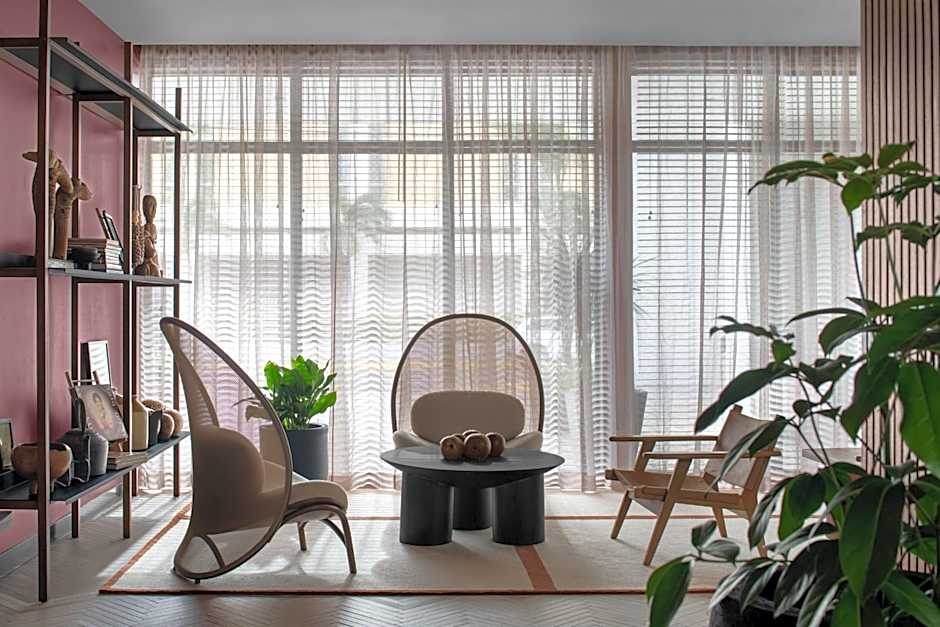 Rok Hotel Kingston Tapestry Collection By Hilton