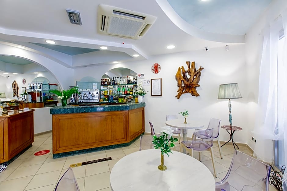 NOIDUE Hotel