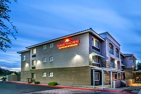 Hawthorn Suites by Wyndham Tempe/Mesa/Phoenix Area