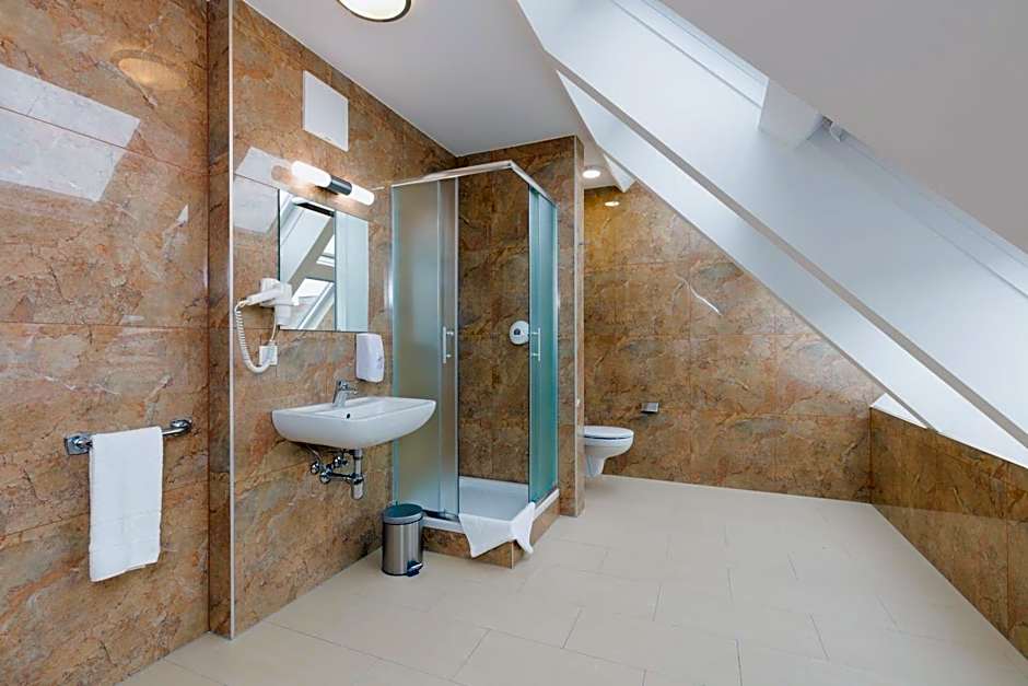 Vienna Stay Apartments or Rooms 1050