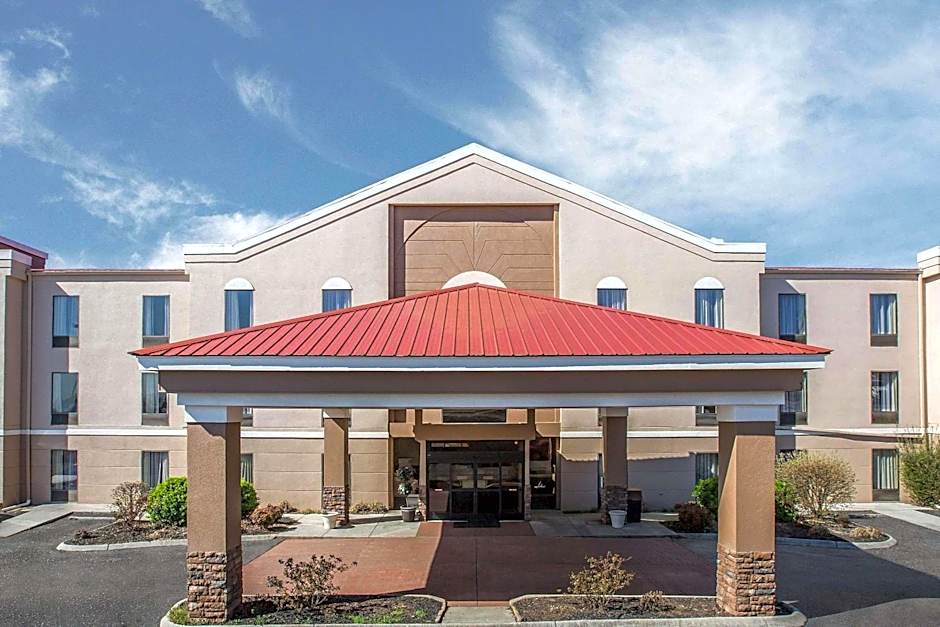 Quality Suites Morristown West