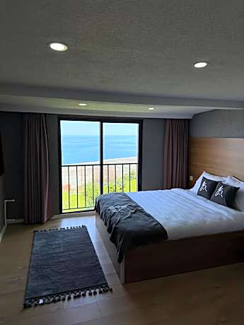 Suite with Sea View