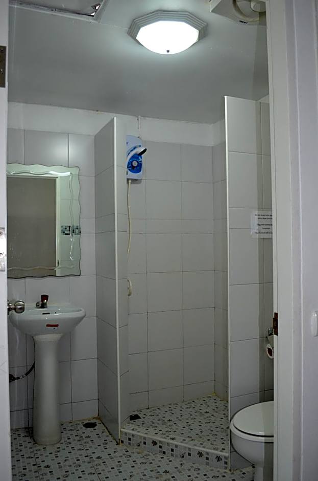 Allstar Guesthouse