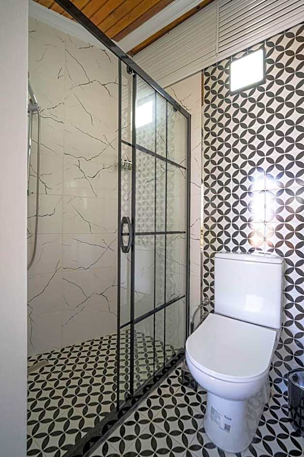 Lunas Alaçatı