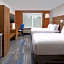 Holiday Inn Express & Suites Altoona By IHG