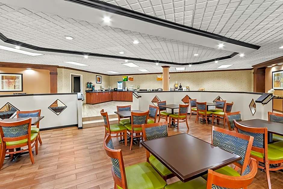 Quality Inn & Suites Florence Civic Center