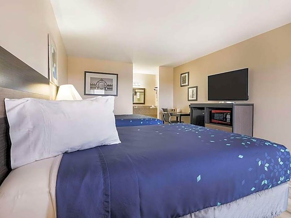 Americas Best Value Inn Refugio