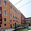 Hotel Dolfin